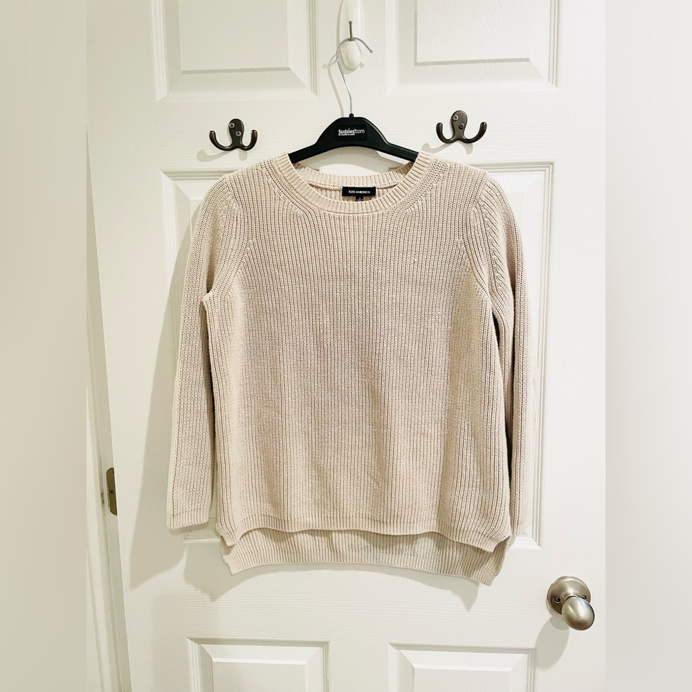 525 American cream/beige knit sweater sz S, 100% cotton retail $99+